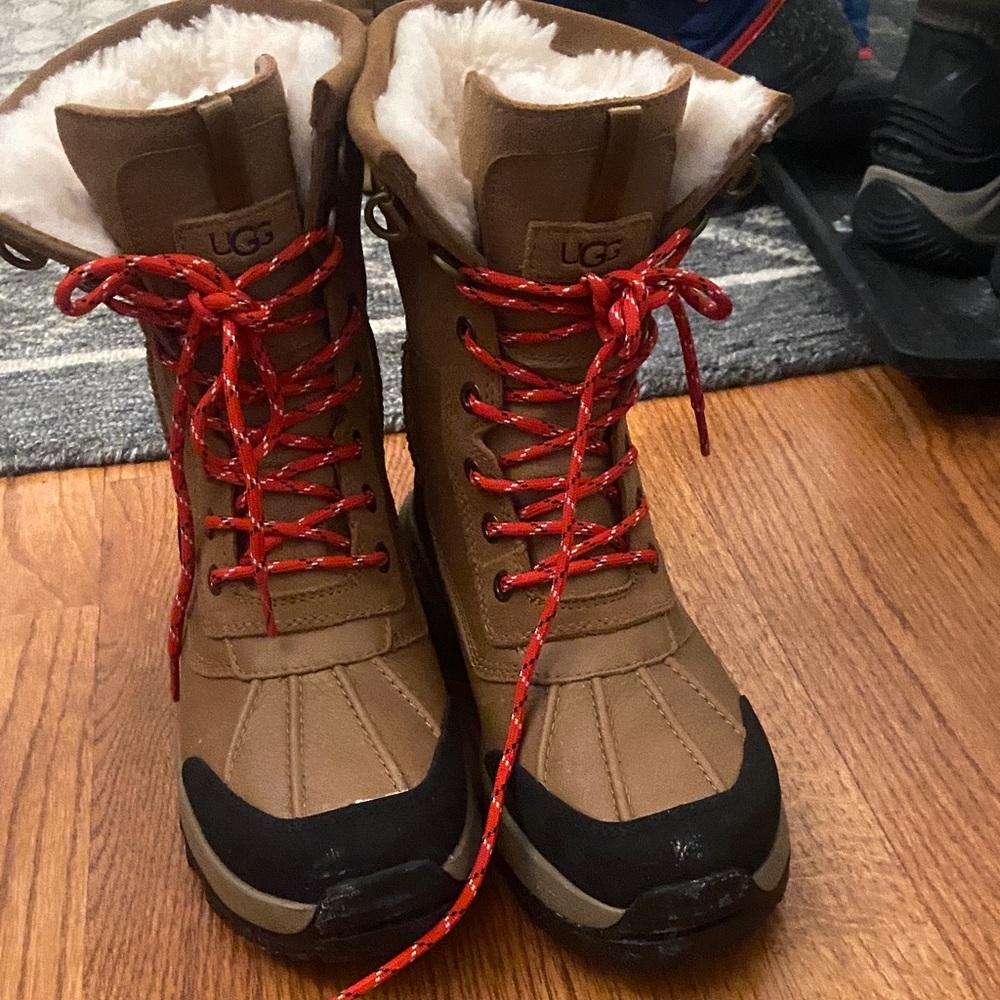 UGG Tan Boots with Red Laces